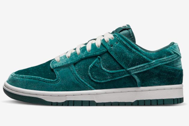 New 2022 Nike Dunk Low “Green Velvet” Dark Teal/White DZ5224-300